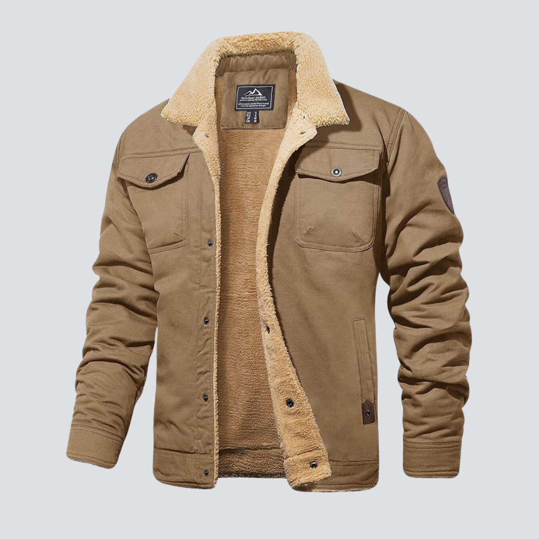 Winterjacke - Umlegekragen und Knopfverschluss