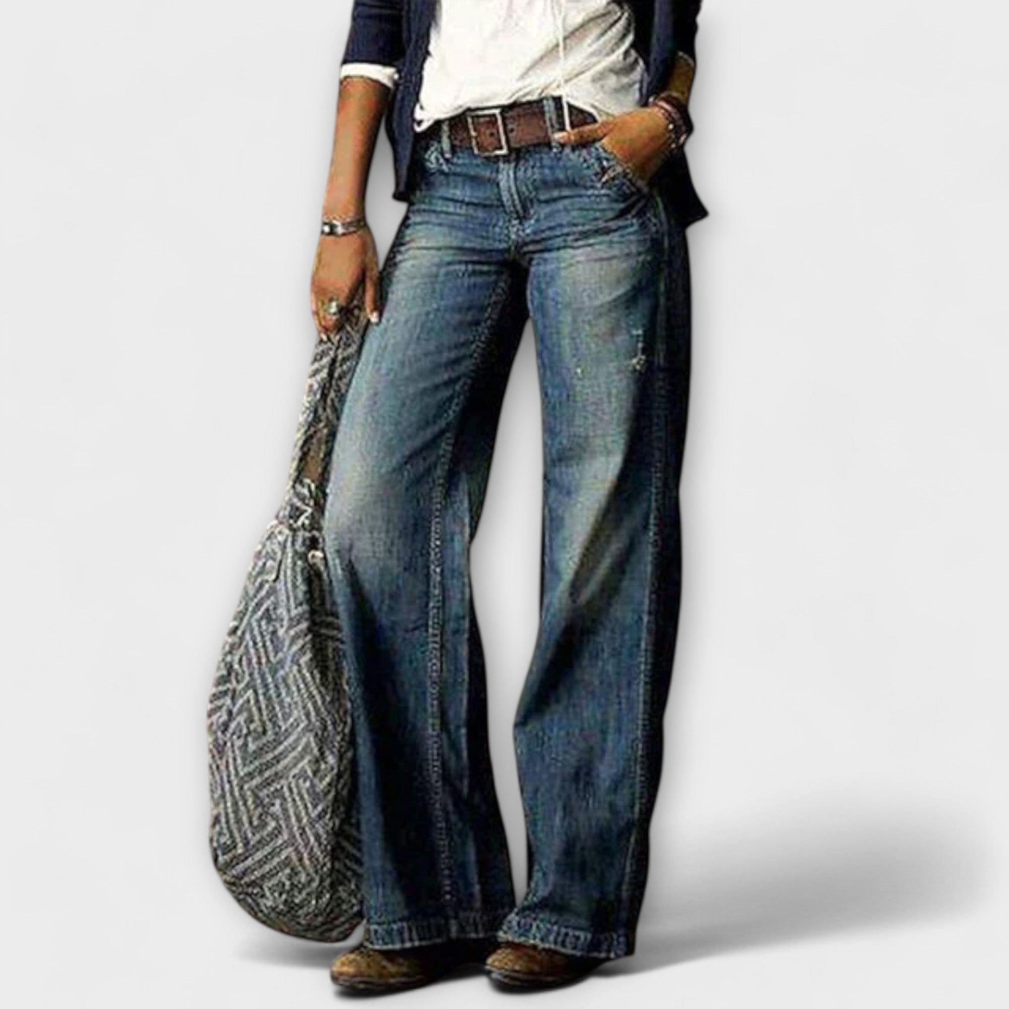 Weit Geschnittene Jeans - Ausgestelltes Bein