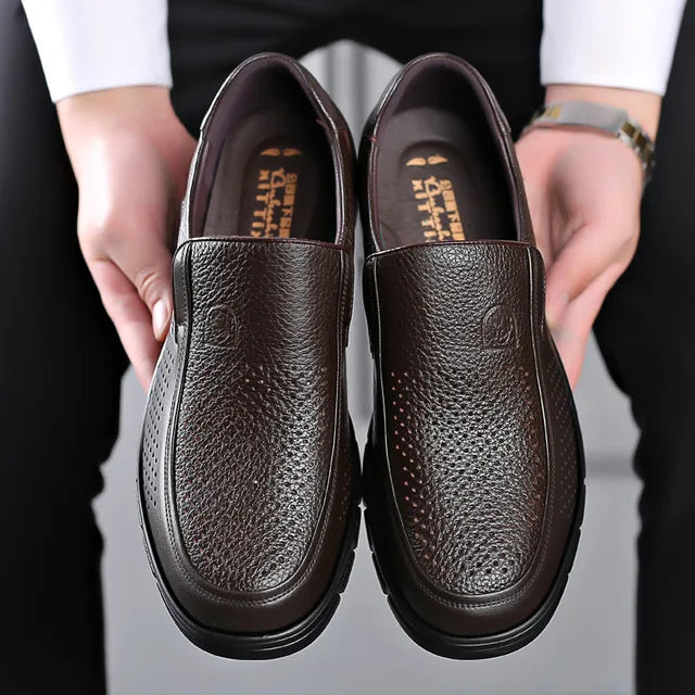 Freizeit Slipper - Schlupfschuhe mit Profilsohle