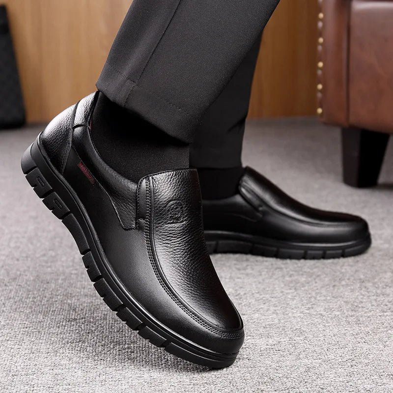 Freizeit Slipper - Schlupfschuhe mit Profilsohle