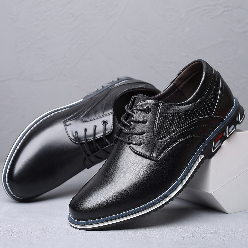 Freizeit Schnürschuhe - Klassisches Design mit Kontrastsohle