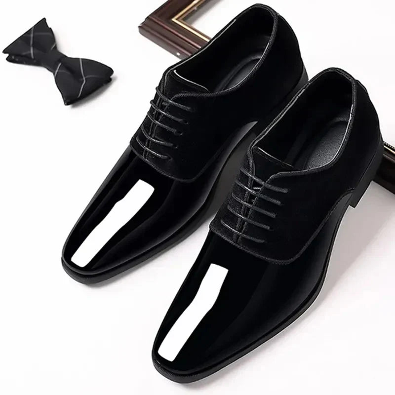 Formelle Schnürschuhe - Glänzendes Finish für besondere Anlässe