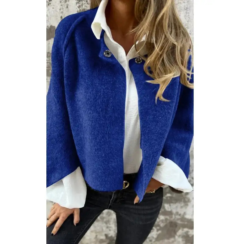 Kurze Strickjacke - Weit Geschnitten