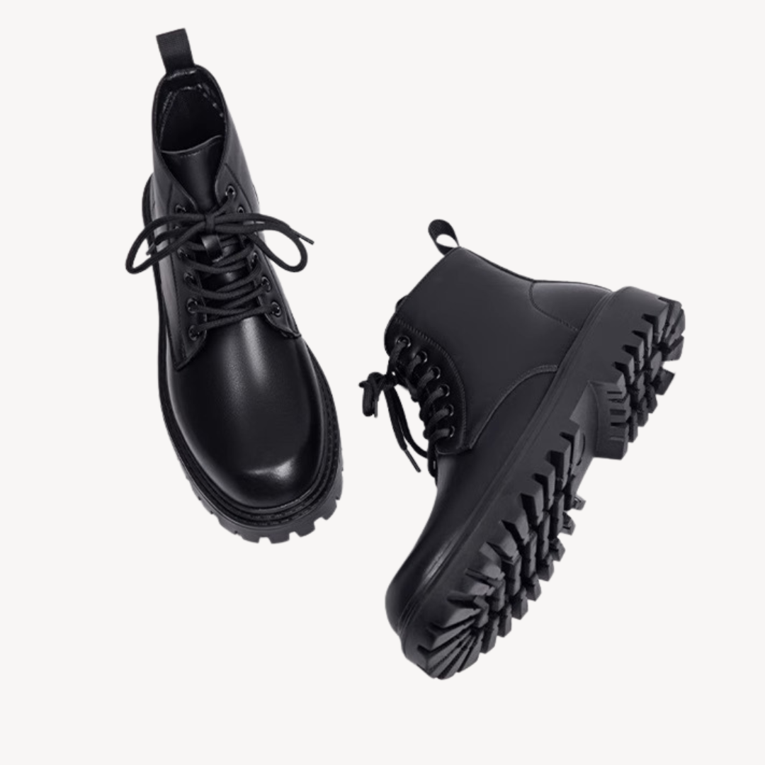 Freizeit Boots - Mit Plateausohle und Schnürung