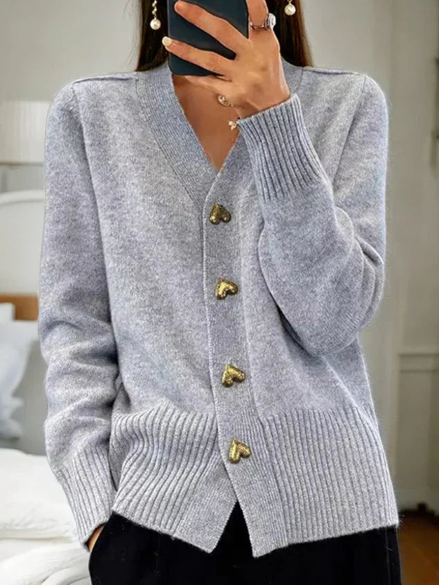 Strickcardigan - Herzknopf Design