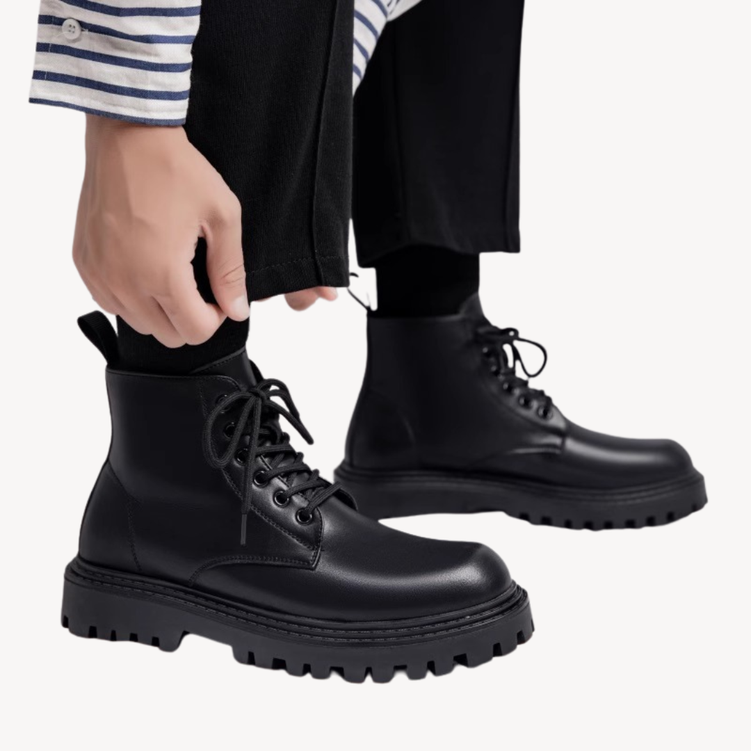 Freizeit Boots - Mit Plateausohle und Schnürung