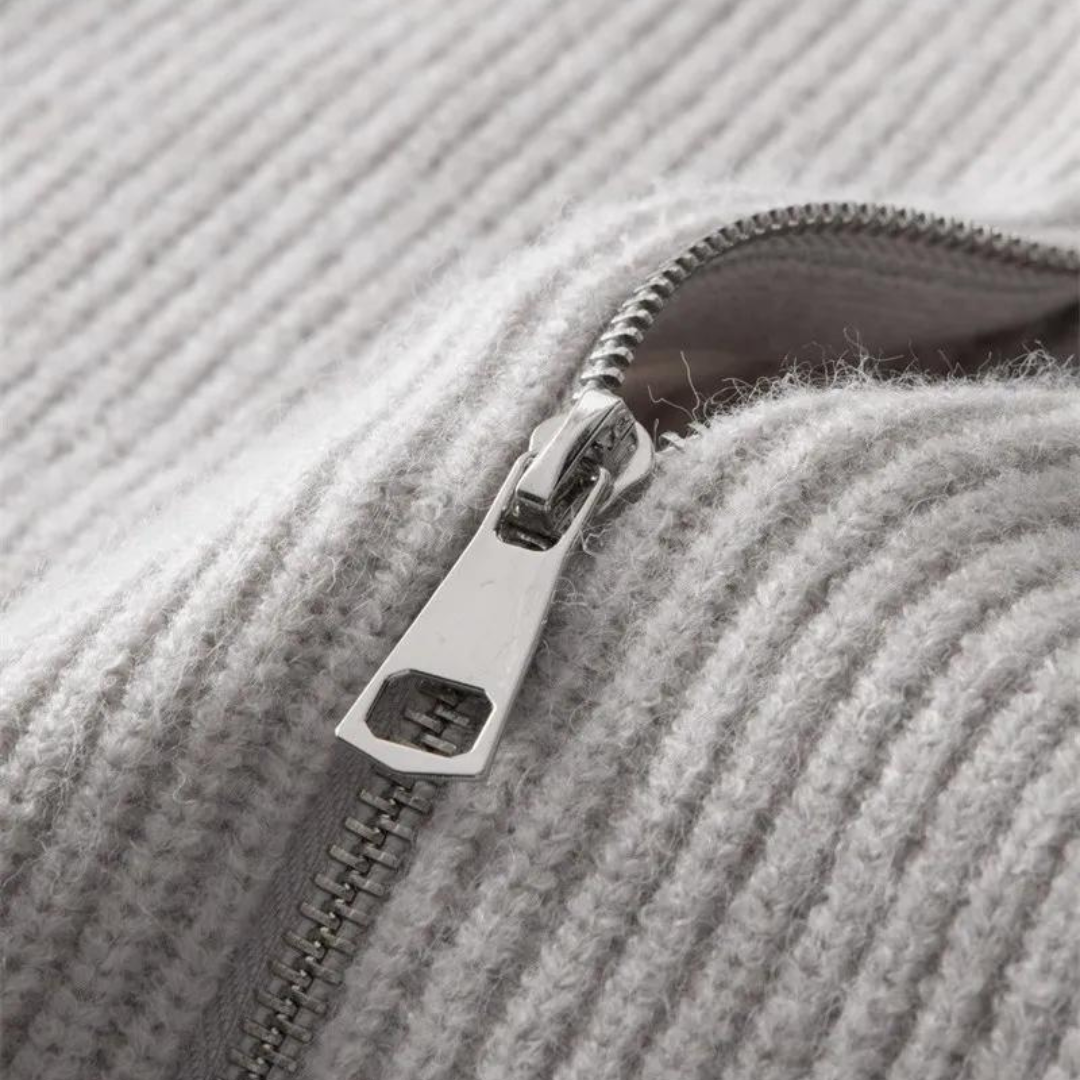 Strickjacke mit Reißverschluss - Stehkragen und Struktur