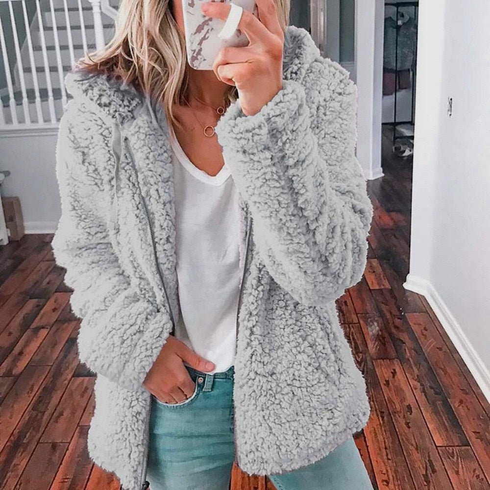 Teddyjacke Mit Kapuze - Lockerer Schnitt Und Taschen