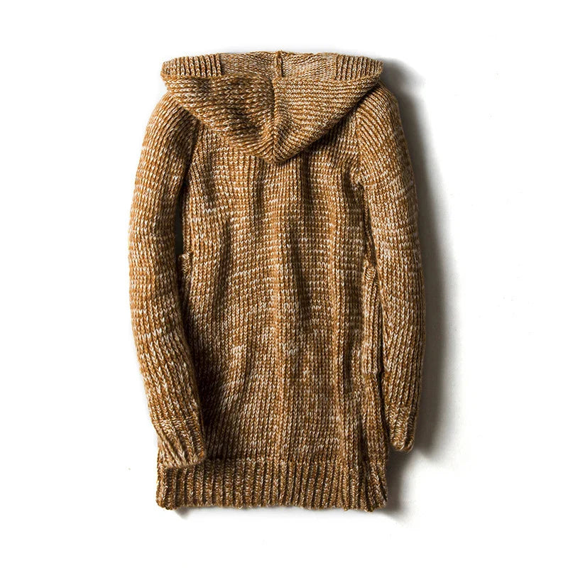 Strickjacke Mit Kapuze - Langer Schnitt Mit Knopfverschluss