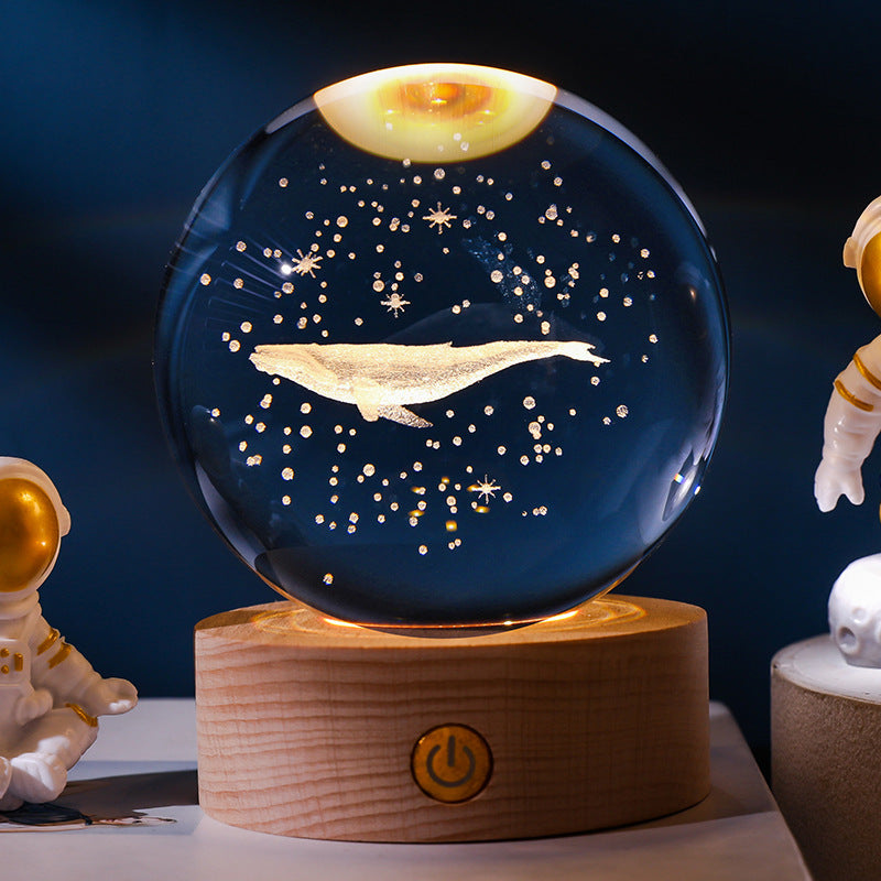 Leuchtende Mondkristallkugel | Nachtlicht Mit Holzsockel USB Aufladbar