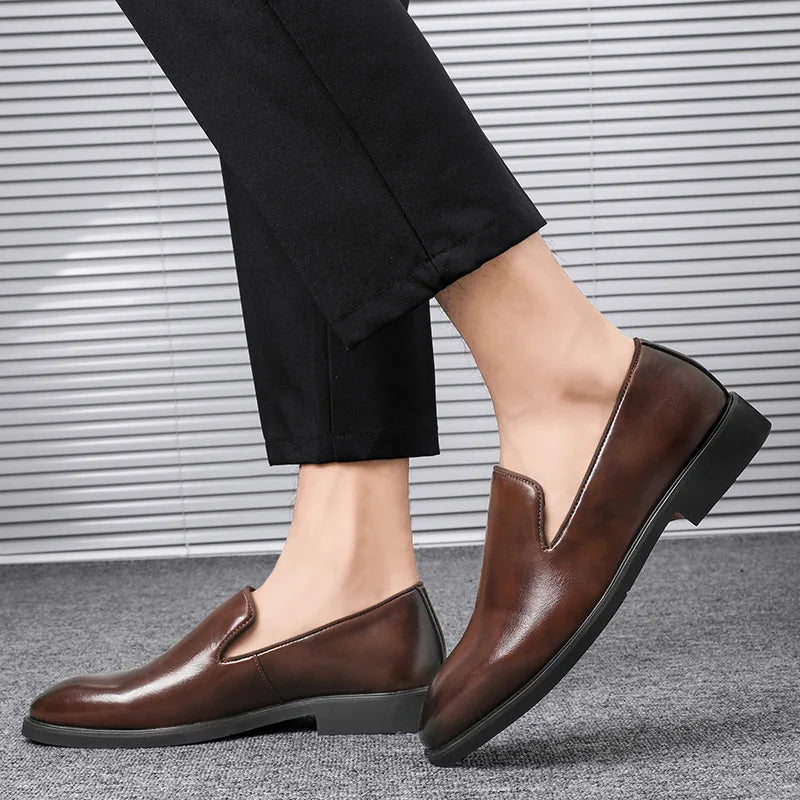 Slip On Loafer | Klassisches Modell mit Spitzkappe