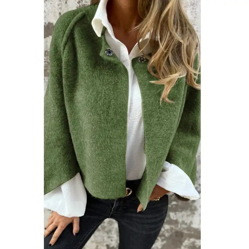 Kurze Strickjacke - Weit Geschnitten