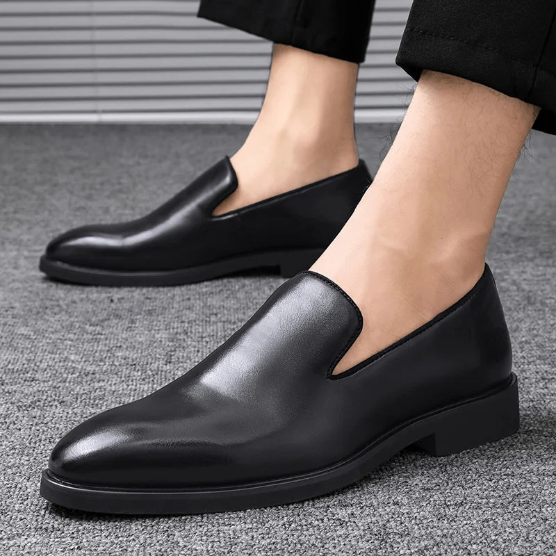 Slip On Loafer | Klassisches Modell mit Spitzkappe