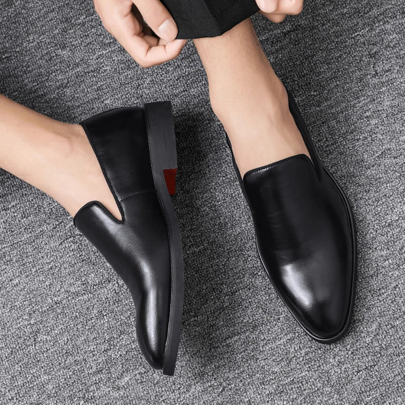 Slip On Loafer | Klassisches Modell mit Spitzkappe