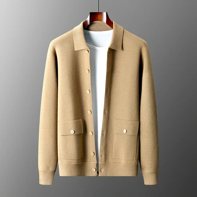 Strickjacke mit Knöpfen - Gerader Schnitt mit Kragen