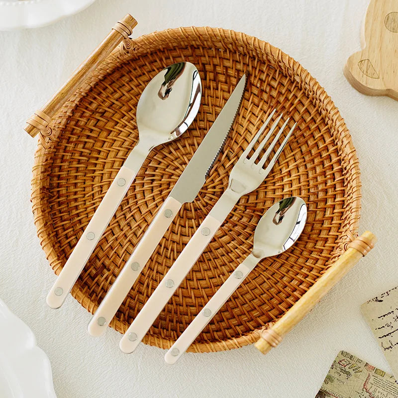 Elegantes Bistro Besteckset | Tägliches Essgeschirr für Zuhause