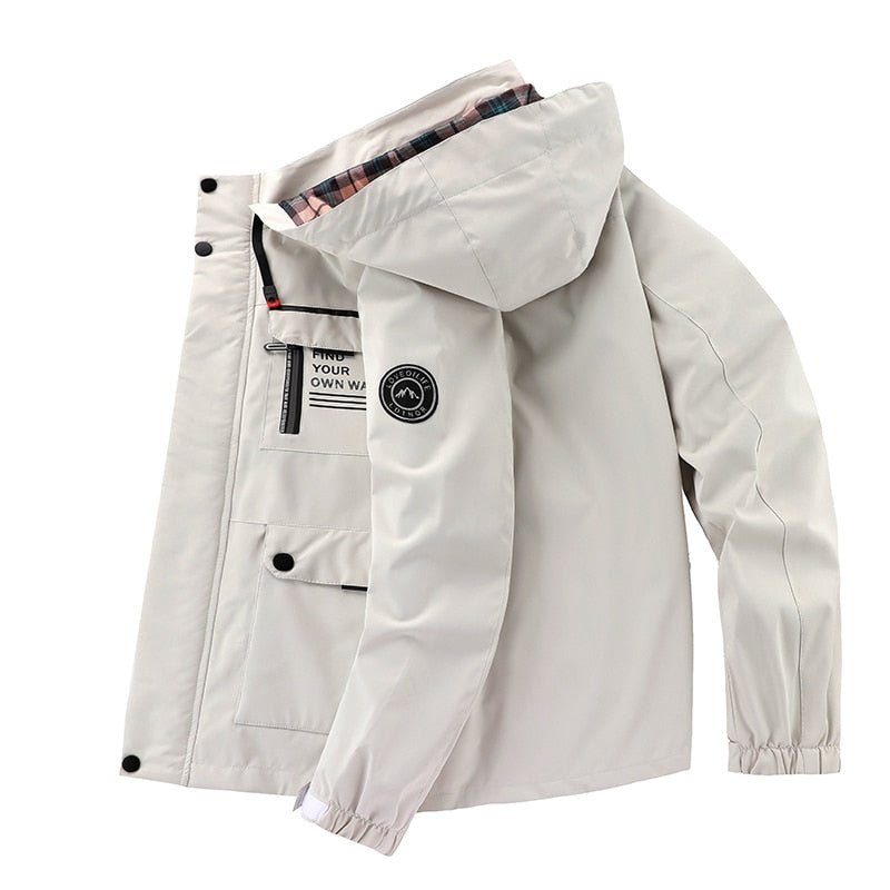 Winterjacke - Kapuze und Mehrfach-Taschen