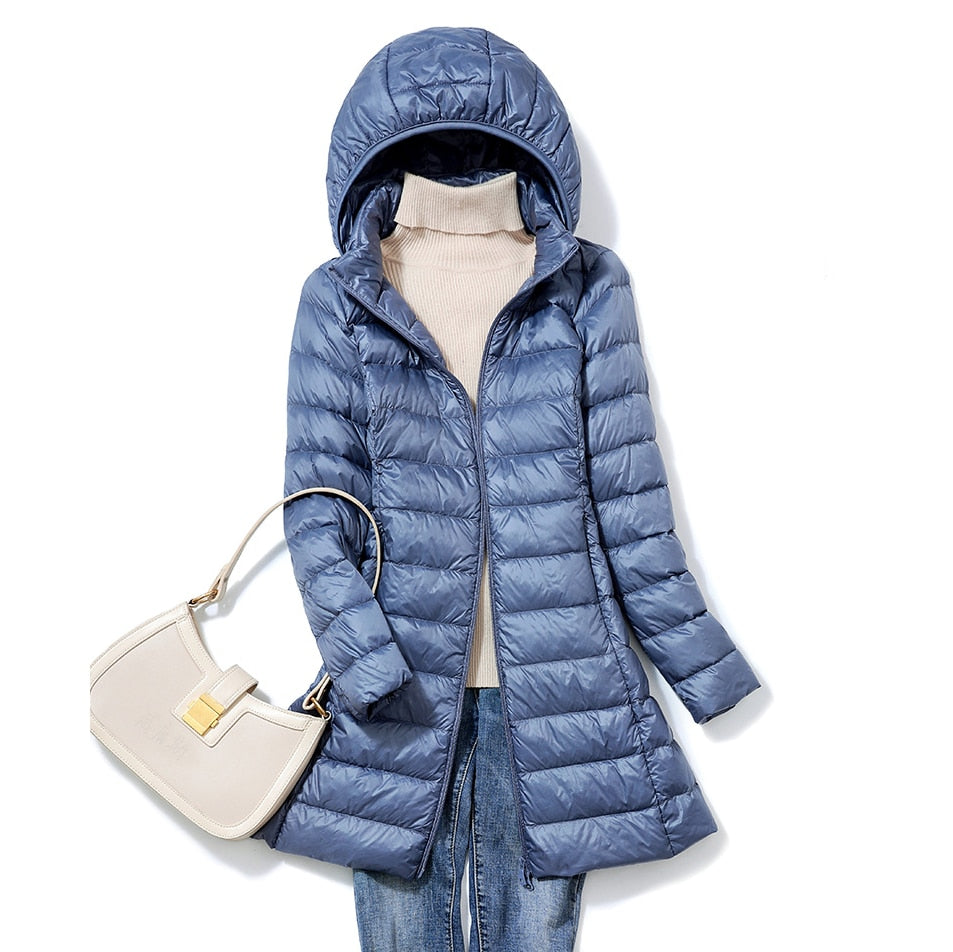 Pufferjacke Lang mit Kapuze - Figurbetonter Winterstil