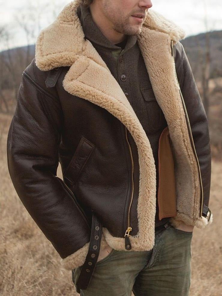 Winterjacke - Breiter Kragen und Reißverschluss